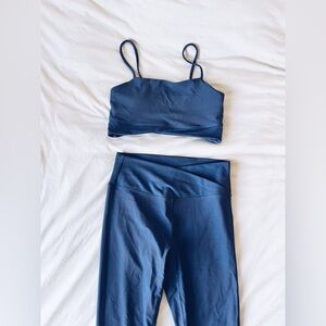 All in Motion Blue Ribbed Activewear Set Size M